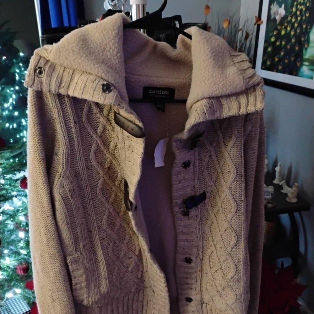 CoffeeShop Men’s Chunky Knit Toggle Hoodie Sweater Jacket – Size L – Flawed
